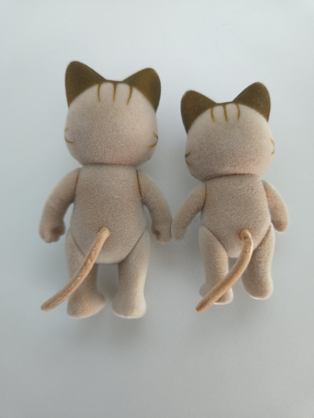 Calico Critters Sylvanian Families Sandy Cat Family Figures - Picture 12 of 15